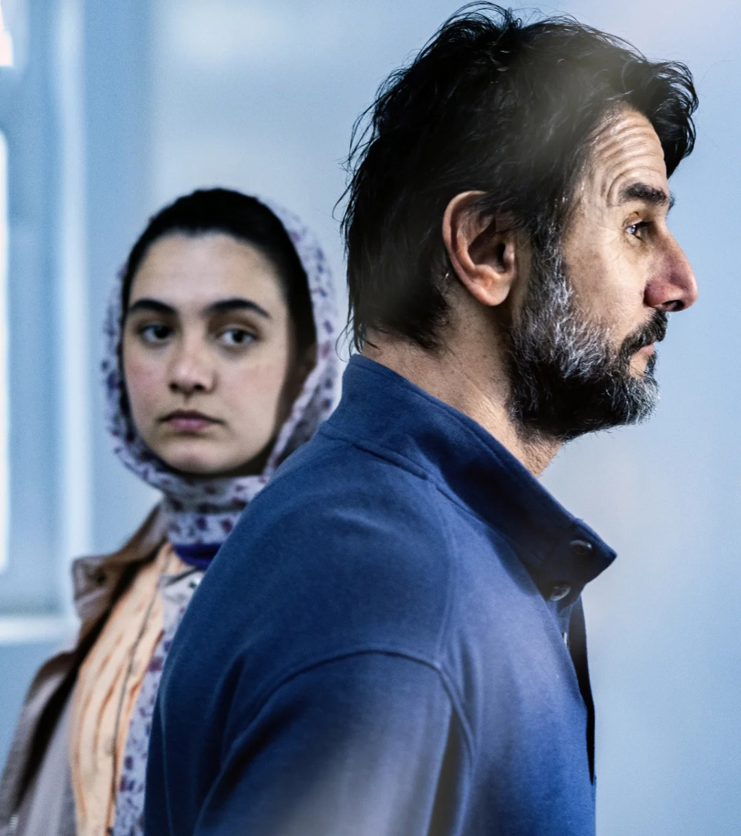 زیبا صدایم کن