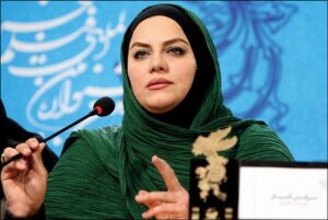 نرگس آبیار